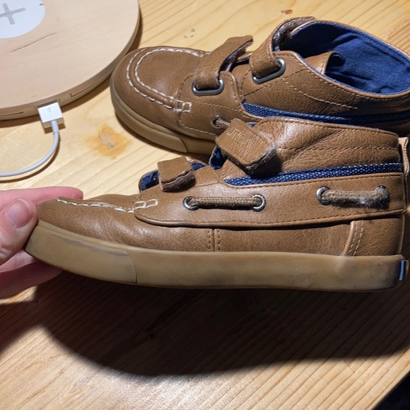 Nautica - high top boat shoes - Picture 2 of 3